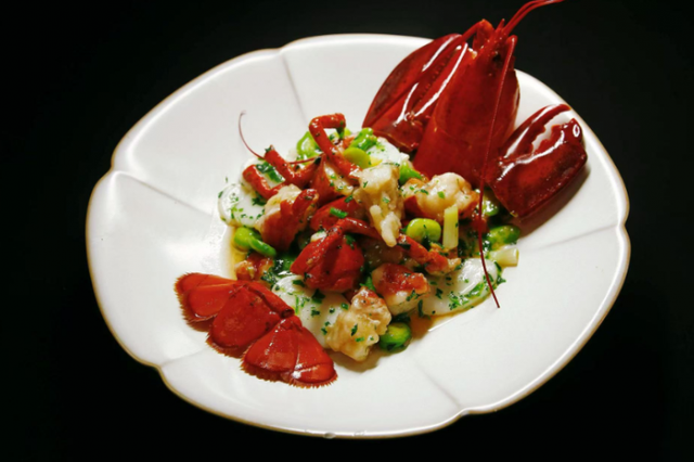 The St. Regis Shanghai Jingan - Yan Ting 4-Person Boston Lobster Set Menu