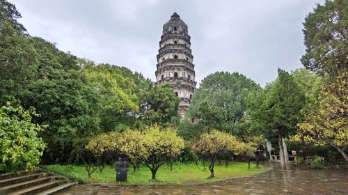 Shanghai Departure Suzhou 1-day Tour: Humble Administrator's Garden, Hanshan Temple, Zhouzhuang (Private/Join-in Tour Optional)
