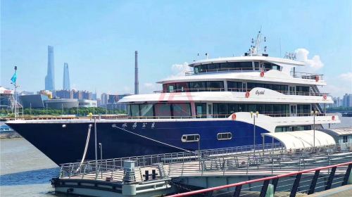 Five-star buffet dining experience on Crystal Princess cruise