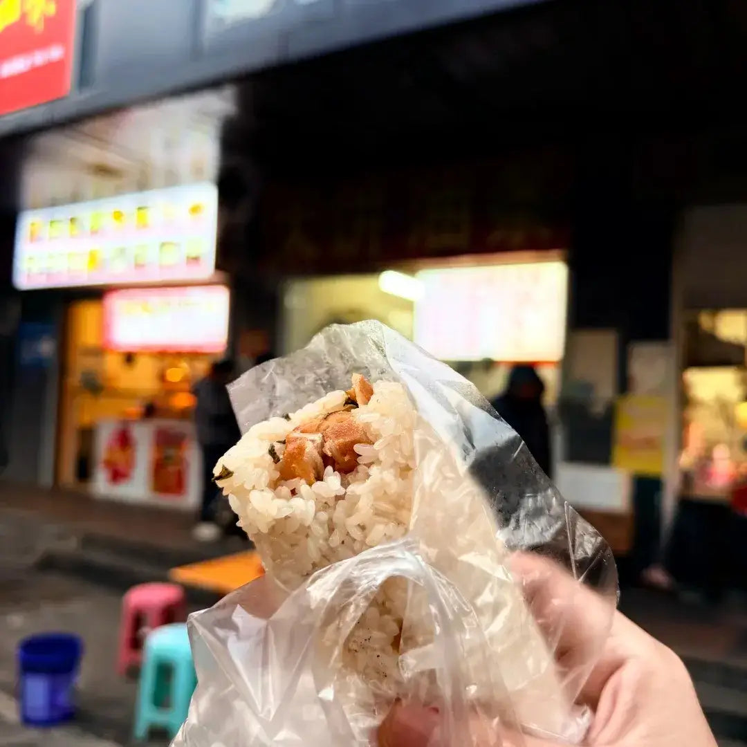Shanghai Street Food and Snack Experience(Per.Person)