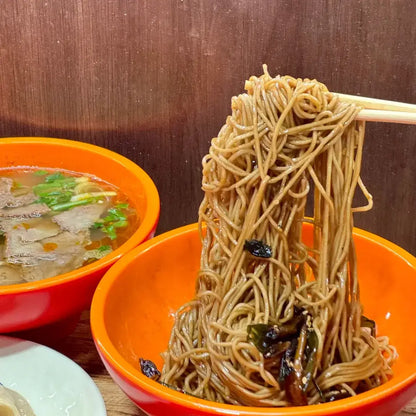 Shanghai Street Food and Snack Experience(Per.Person)